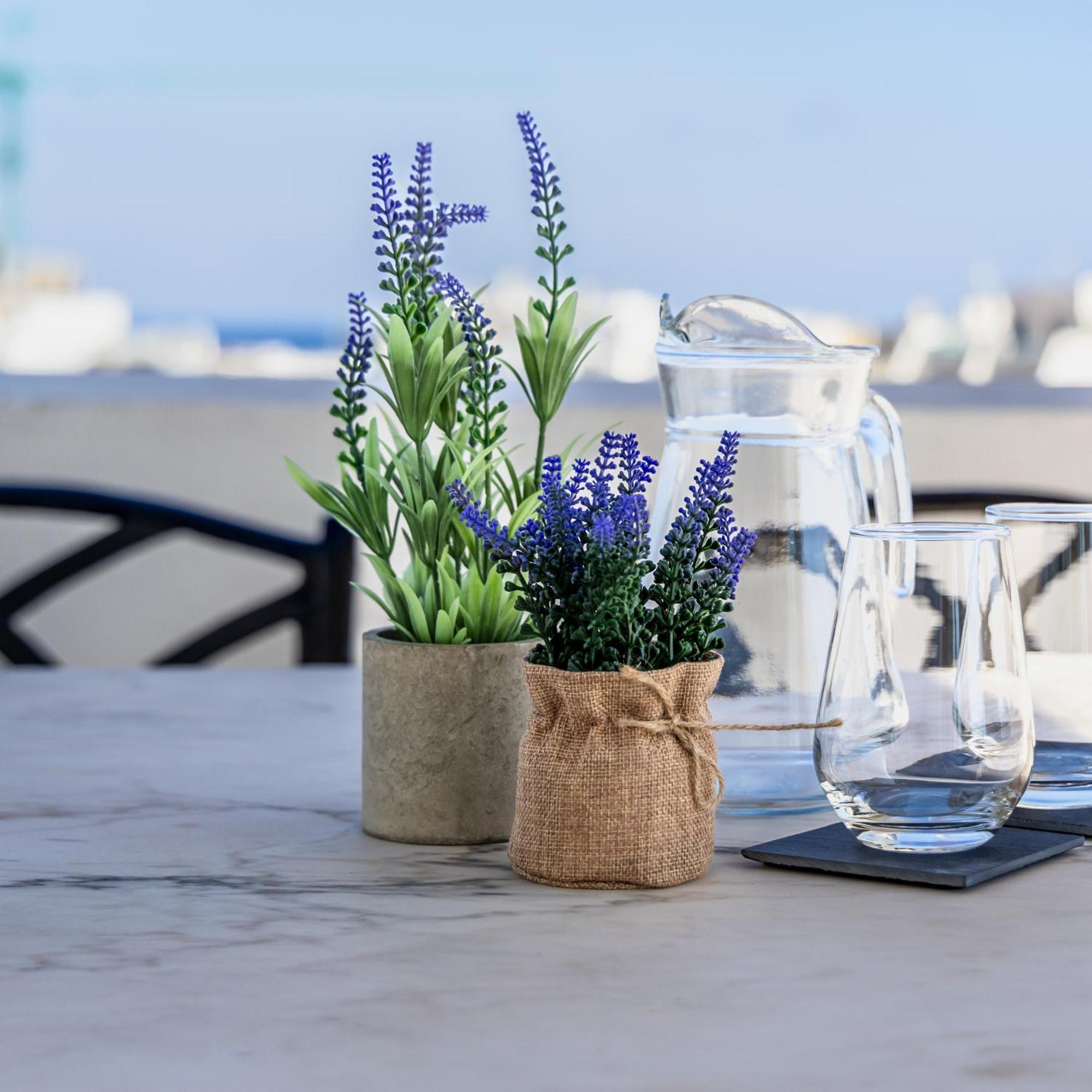 Appartamento Stunning - Seaview Penthouse 3-Bed + Parking Sliema Esterno foto